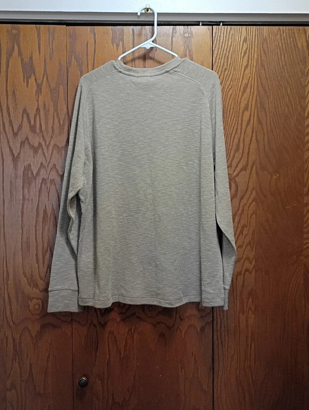 Banana Republic Beige Knit Crewneck Pullover